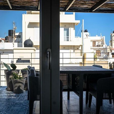 Yasemi Superb Two Floor Apartment Heraklion  ภายนอก รูปภาพ
